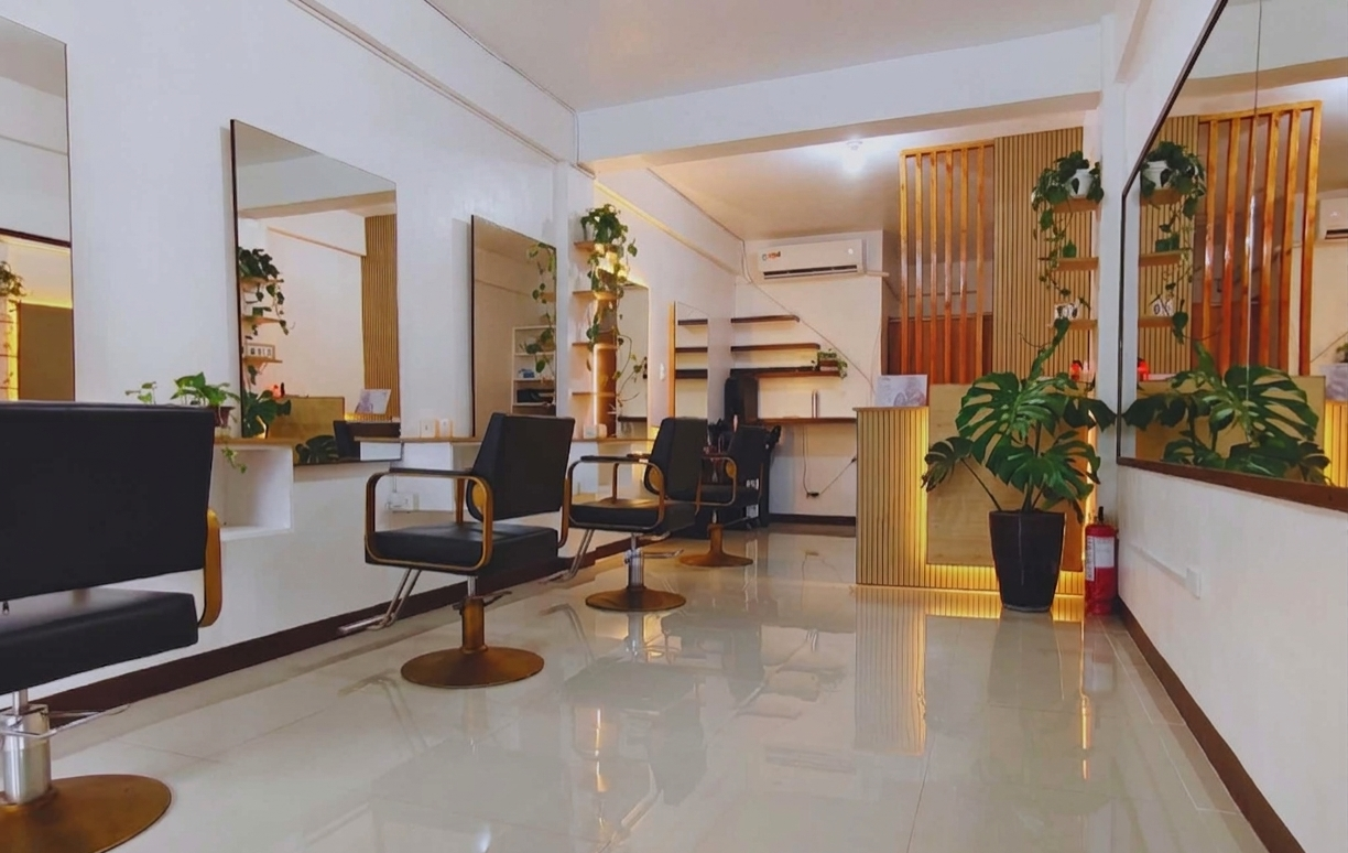 Color Hub Salon